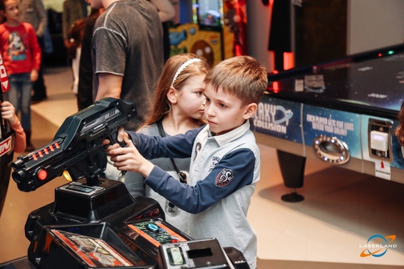 Развлекательный центр "Laserland" - Азовский